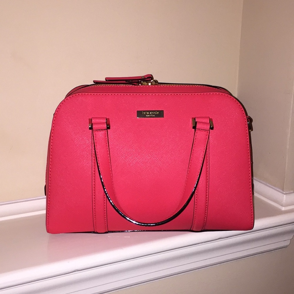 Kate Spade purse with strap